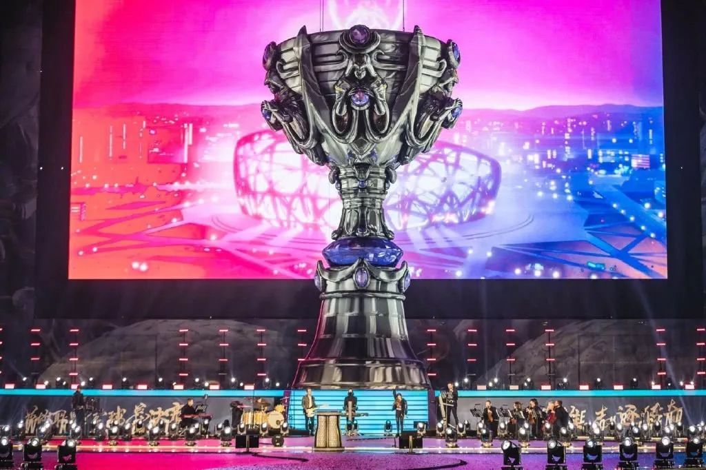 OMG赛后群访：Shanji直言今天全靠队友 自己是个死混子